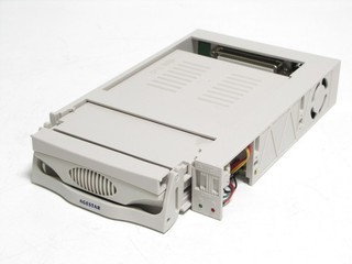 Сменный бокс AgeStar MR3-SATA (SW)-3F switch hotswap 3fan