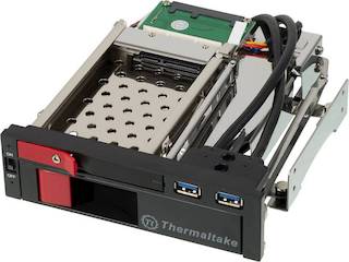 Сменный бокс для HDD Thermaltake Max5 Duo ST0026Z SATA II пластик/сталь черный