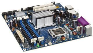 Материнская плата INTEL IG965 Express/Soc 775/i965IG/Conroe/DDR2/PCI-Ex16/SATA/SVGA/IEEE-1394/mATX