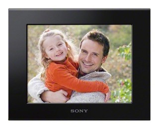 Цифровая фоторамка Sony TFT 8" DPF-C800