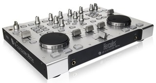 Музыкальный пульт Hercules DJ Console Rmx