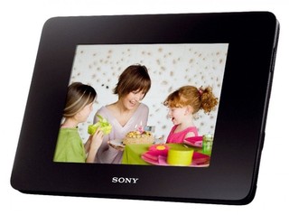 Цифровая фоторамка Sony TFT 8" DPF-D830LB