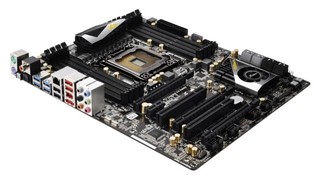 Материнская плата ASRock X79 EXTREME6 Soc-2011 iX97 DDR3 ATX SATA3 AC'97 8ch GbLAN RAID