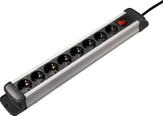 Удлинитель Hama H-47858 сет. Pro-S 80S с выкл.8 р."защита от детей"1.5 м3500 Вт 220-240В/50-60Гц/16А