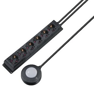 Удлинитель Hama H-108851 сетевой 6 розеток вкл/выкл нажатием ноги черный
