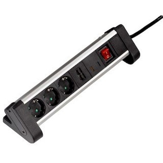 Сетевой удлинитель Hama PRO-3N 1.5m (3розетки) black с выключателем/"защита от детей" (H-47768)