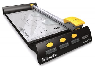 Резак дисковый Fellowes Neutron Plus, A4, 10лст., 4 картриджа (прям.рез,биговка,перфорация,волна)